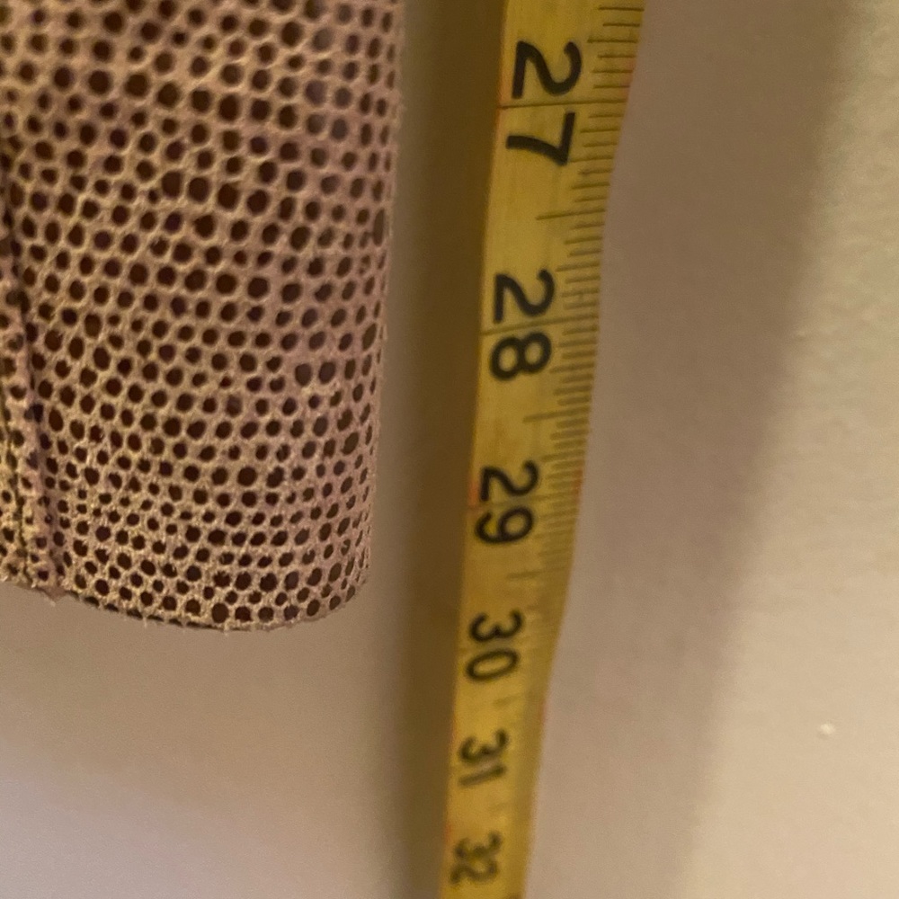Genuine leather pant subtle animal print sz 2 tan - Picture 6 of 8